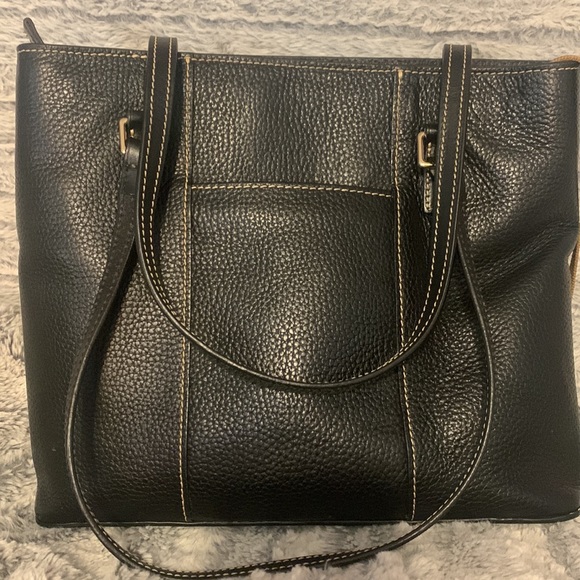 DOONEY & BOURKE black handbag - Picture 2 of 4